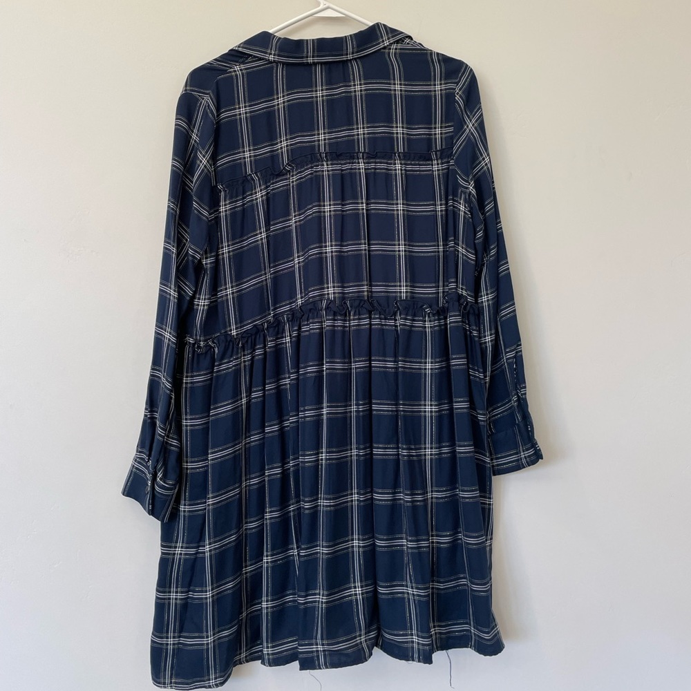 LONG BUTTON UP - Picture 2 of 6